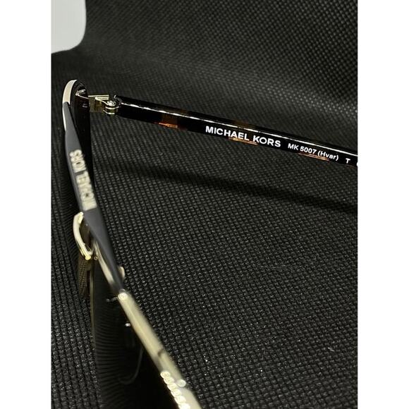 Michael Kors Hvar Aviator Sunglasses -New- main image 4